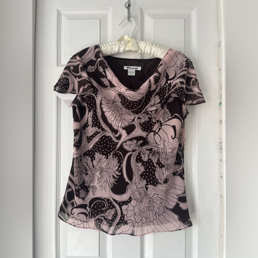 • Brown and pink top